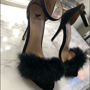 Trendy black fuzzy heels
